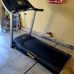 Golds Gym Treadmill 