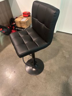 Barstool