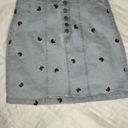 Tinseltown Embroidered Denim skirt size medium 