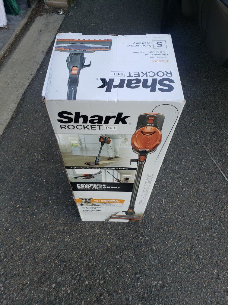 Shark Vacuum Pet
