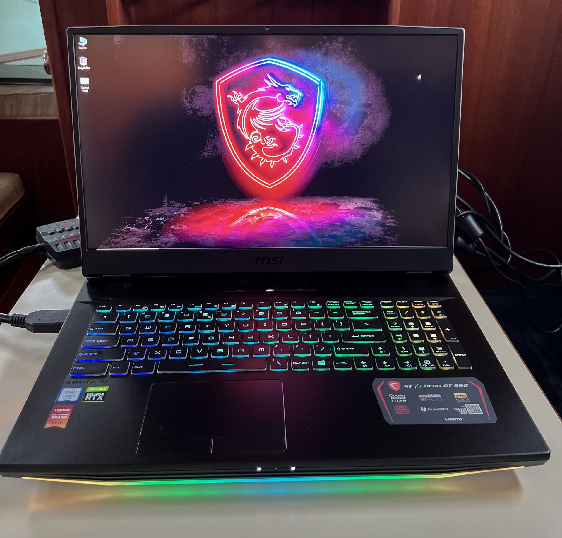 MSI GT76 Titan DT 9SG Gaming Laptop RTX 2080