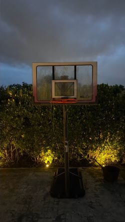 Free basketball hoop