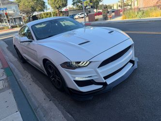 2023 Ford Mustang $4,600* DOWN/ENGANCHE*