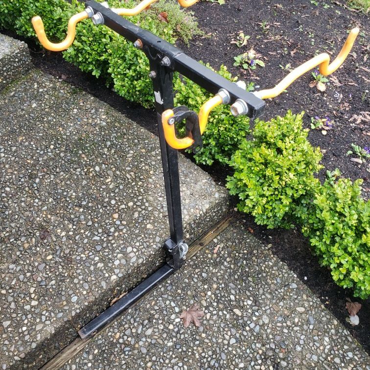 Graber Two Bike Rack Hitch for Sale in Federal Way WA OfferUp