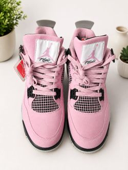 Air Jordan 4 Retro Pink