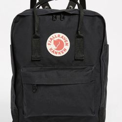 Black Fillagani backpack