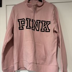  Women’s Hoodie 