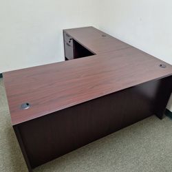 L-shaped Executive Desk