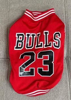 Dog Costume Shirt Chicago Bulls NBA Size Small just $5