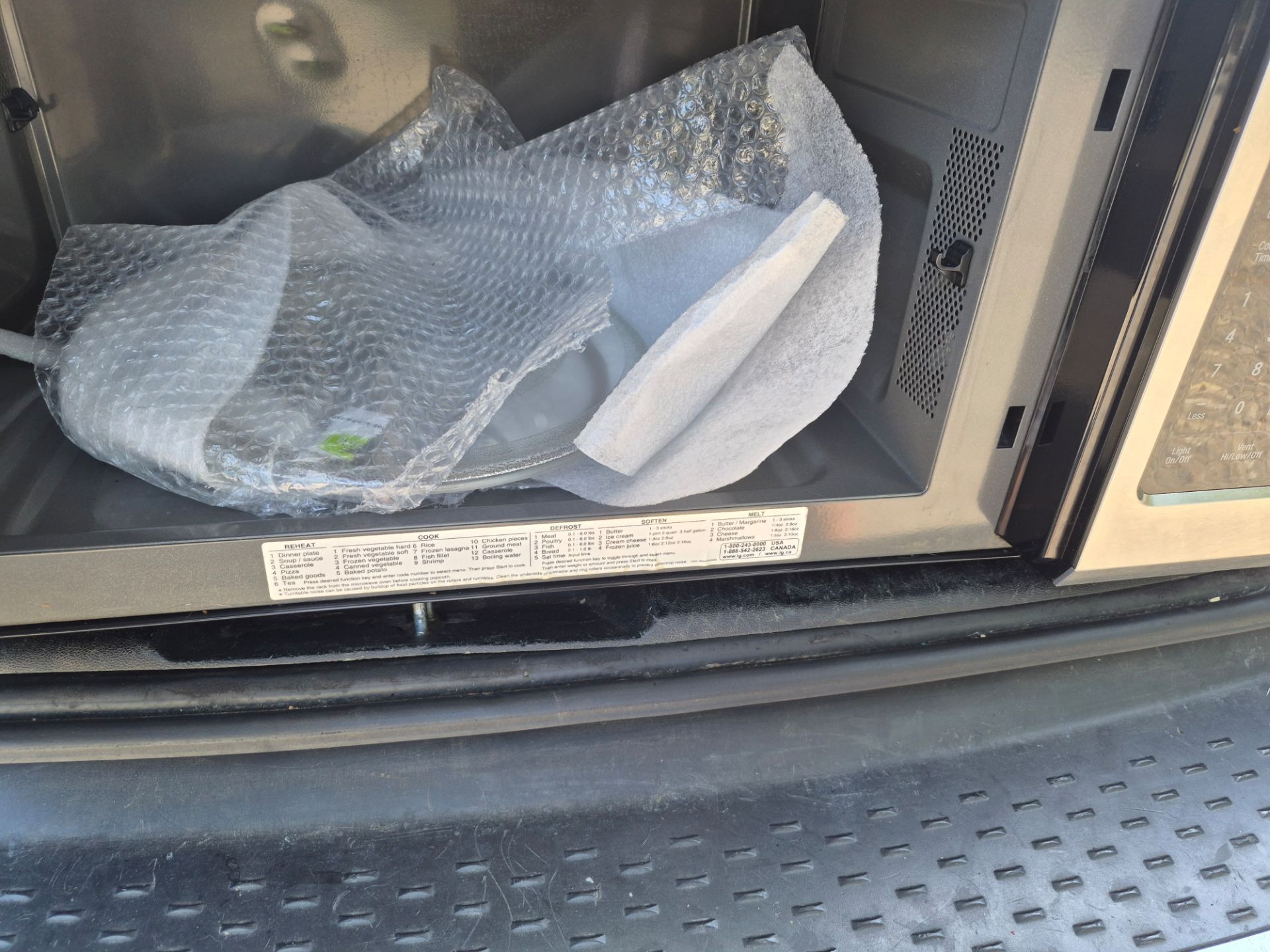 Lg over the range micro oven