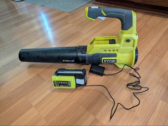 Ryobi electric blower, 4ah and charger included