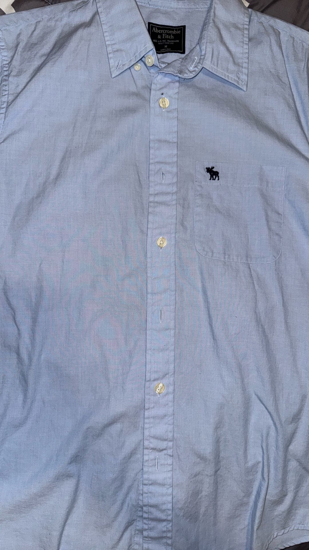 A&F Men’s Button Down Shirt