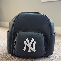 NY Backpack 