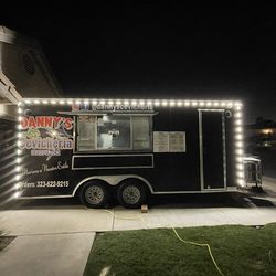 18FT FOOD TRAILER