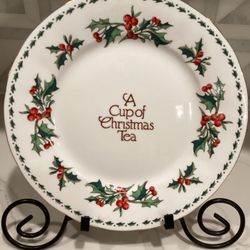 RARE Waldman House Press A CUP OF CHRISTMAS TEA Dinner Plate 10.5”