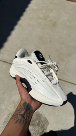 Adidas nova infinity