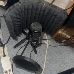 Studio Mic Equipment 