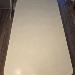 Dining Room Table And Chair Set