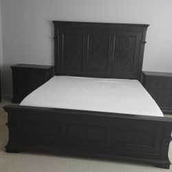 4 PC CAL KING Bedroom SET As IS LOWER THAN COST price