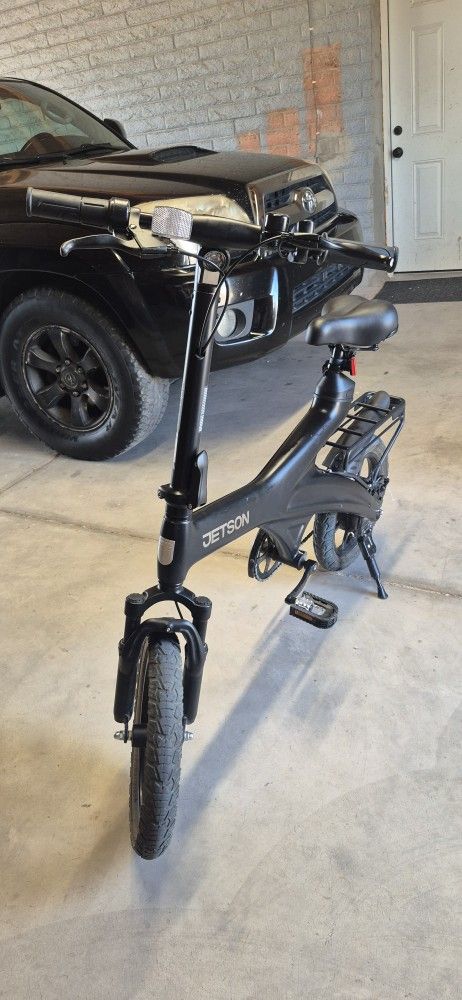 Selling a Jetson Otg Elite For A Tuttio