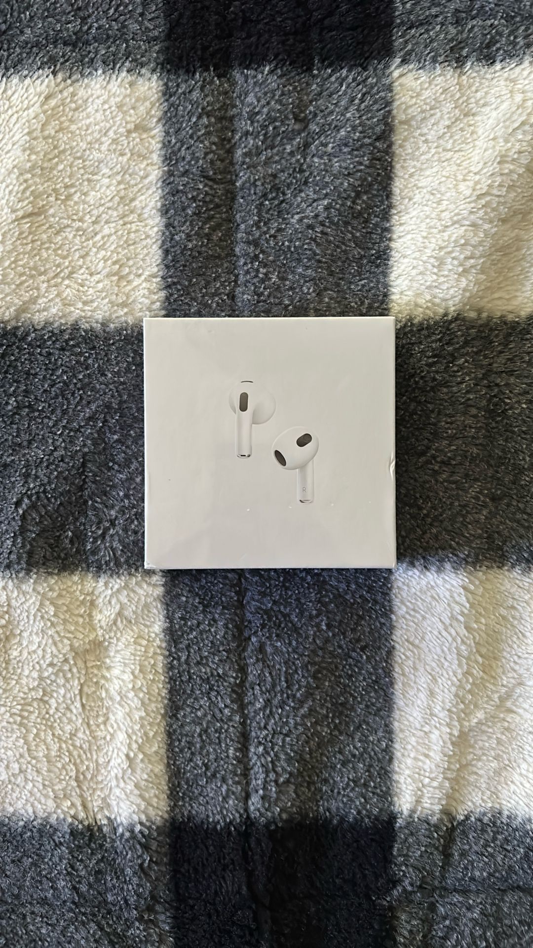 Airpod Gen 3s