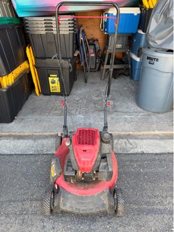 Gas lawn mower