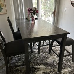 Table And Chairs Set 