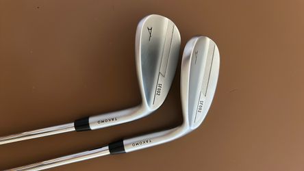 TAKOMO SKYFORGER 002 WEDGES 54F & 58V