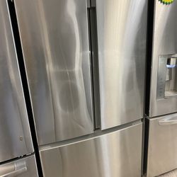 Used Refrigerator 36” Counter Depth Stainless Steel Excellent Working Conditions 