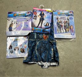 Disney Descendants 2 Evie Costume & Party Decorations Bundle