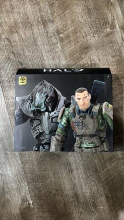 HALO FIGURES