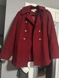 Michael Kors Red peacoat with brown buttons #wintercoats