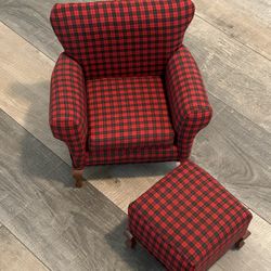 Vintage Red Green Plaid Small Chair and Ottoman with Wooden Legs V