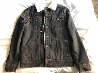 Denim jacket with Sherpa collar