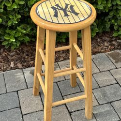 New York Yankee Stool