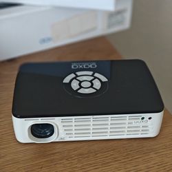 Compact Projector