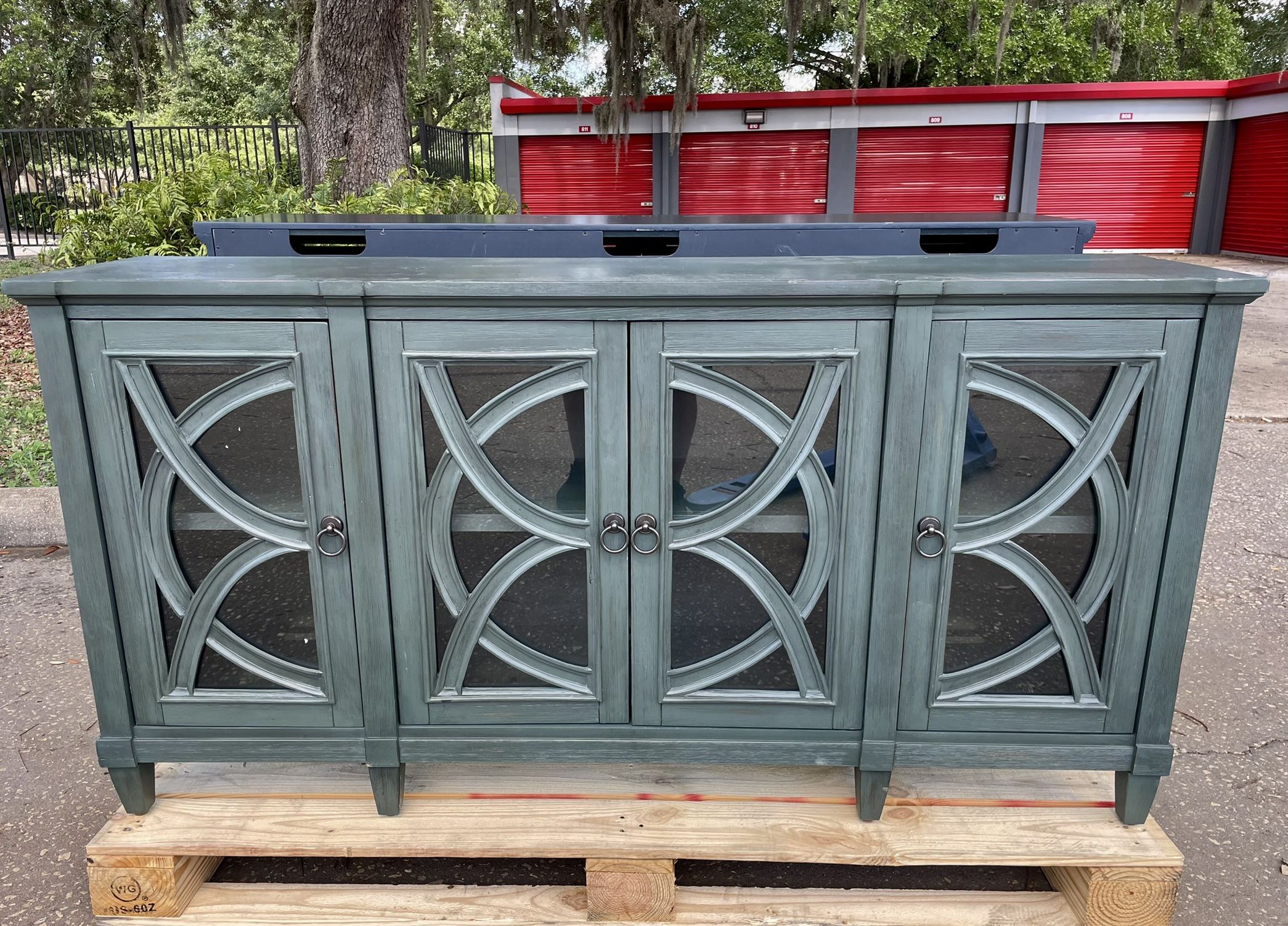 🏷FURNITURE OUTLET | Pike & Main Hayden 67" Accent Console 💥