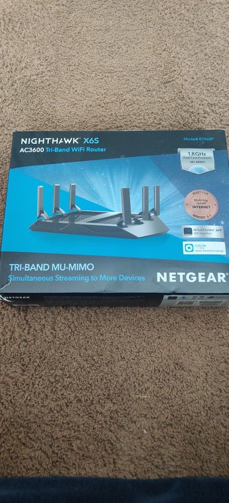 NightHawk X6S AC3600 Tri Band Wi-Fi Router