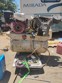 Ingersoll Rand 2475  air compressor gas