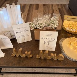 Gold Wedding Decor
