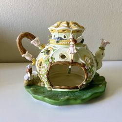 PartyLite Fairyland Tealight House
