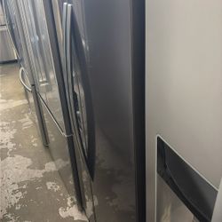 Whirlpool Side By Side Refrigerator 