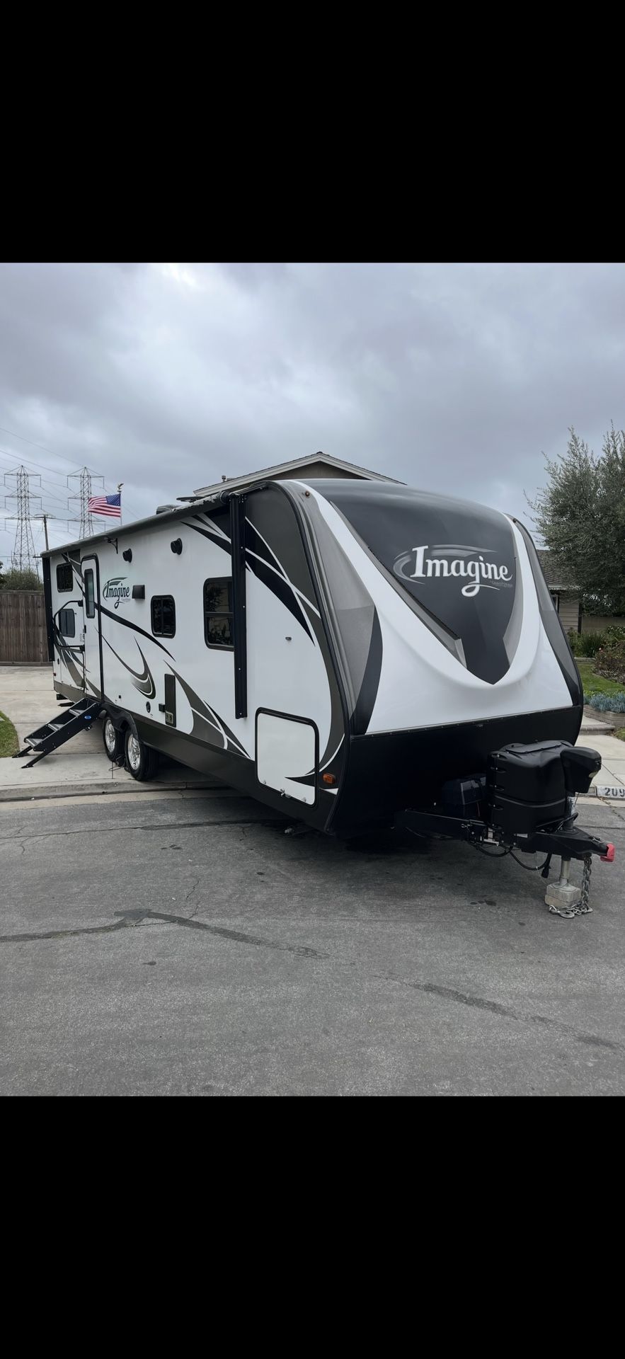 2018 Grand Design Imagine 2400BH