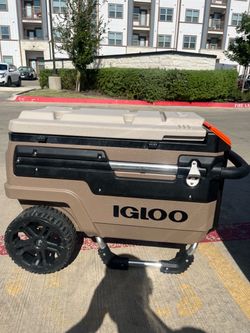 Igloo Trailmate Rolling Cooler