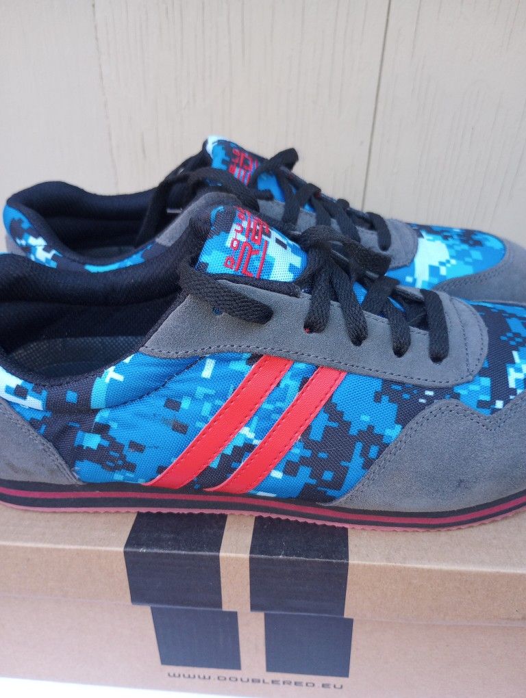 Double Red Digital Camo Sneakers Size 11