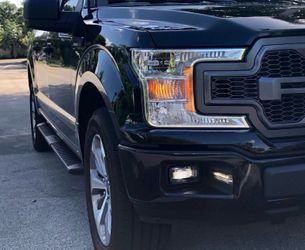 Ford F150 Passenger Halogen Headlight