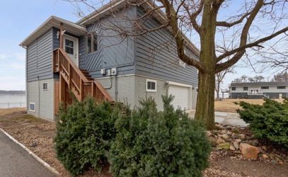 3bedroom 2Bathrooms House For rent