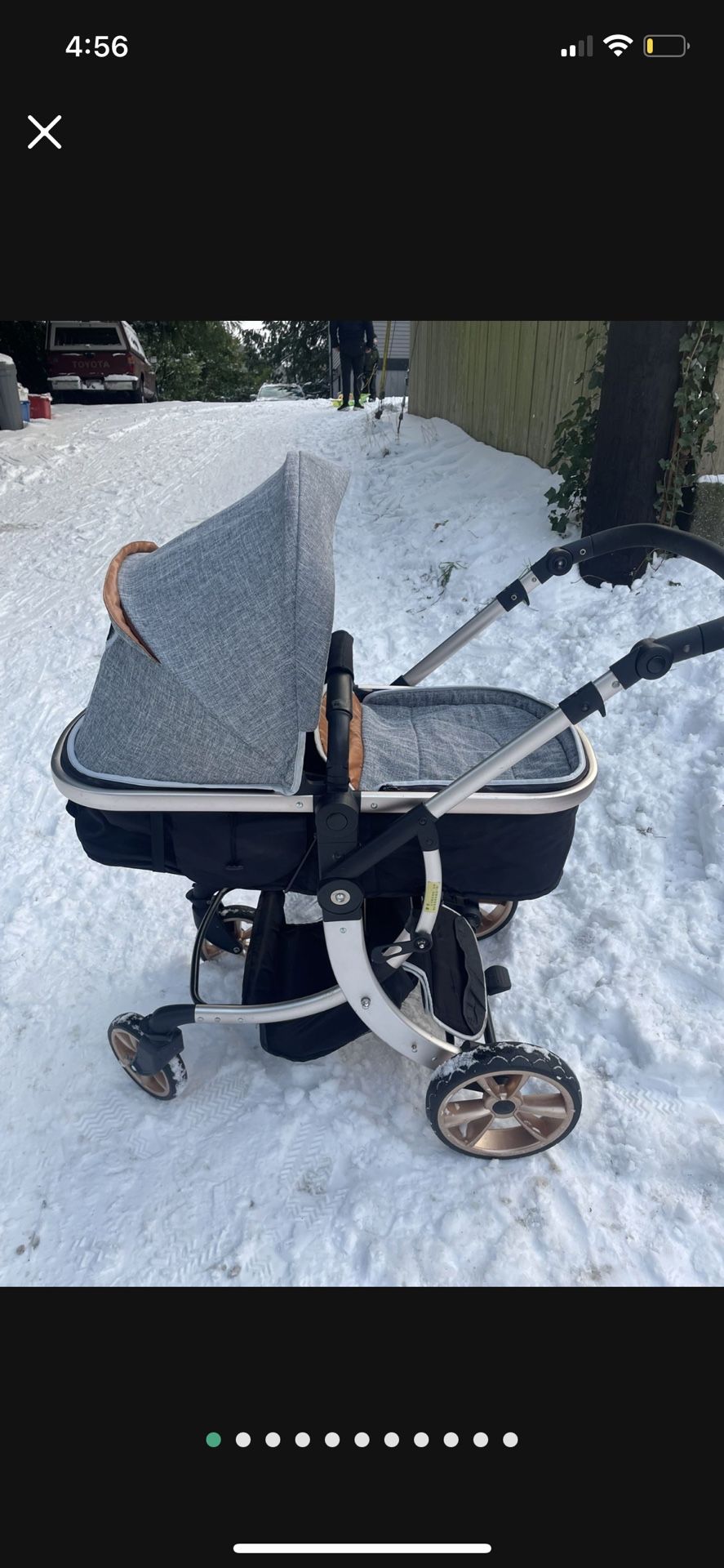 Beautiful Luxury Convertible Basinett Stroller. Converts Into Regular Toddler Stroller!
