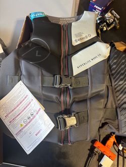 New Hyperlite Adult XL Boating Life Jacket
