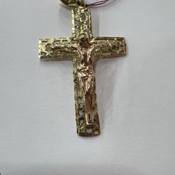 Cross Pendant 